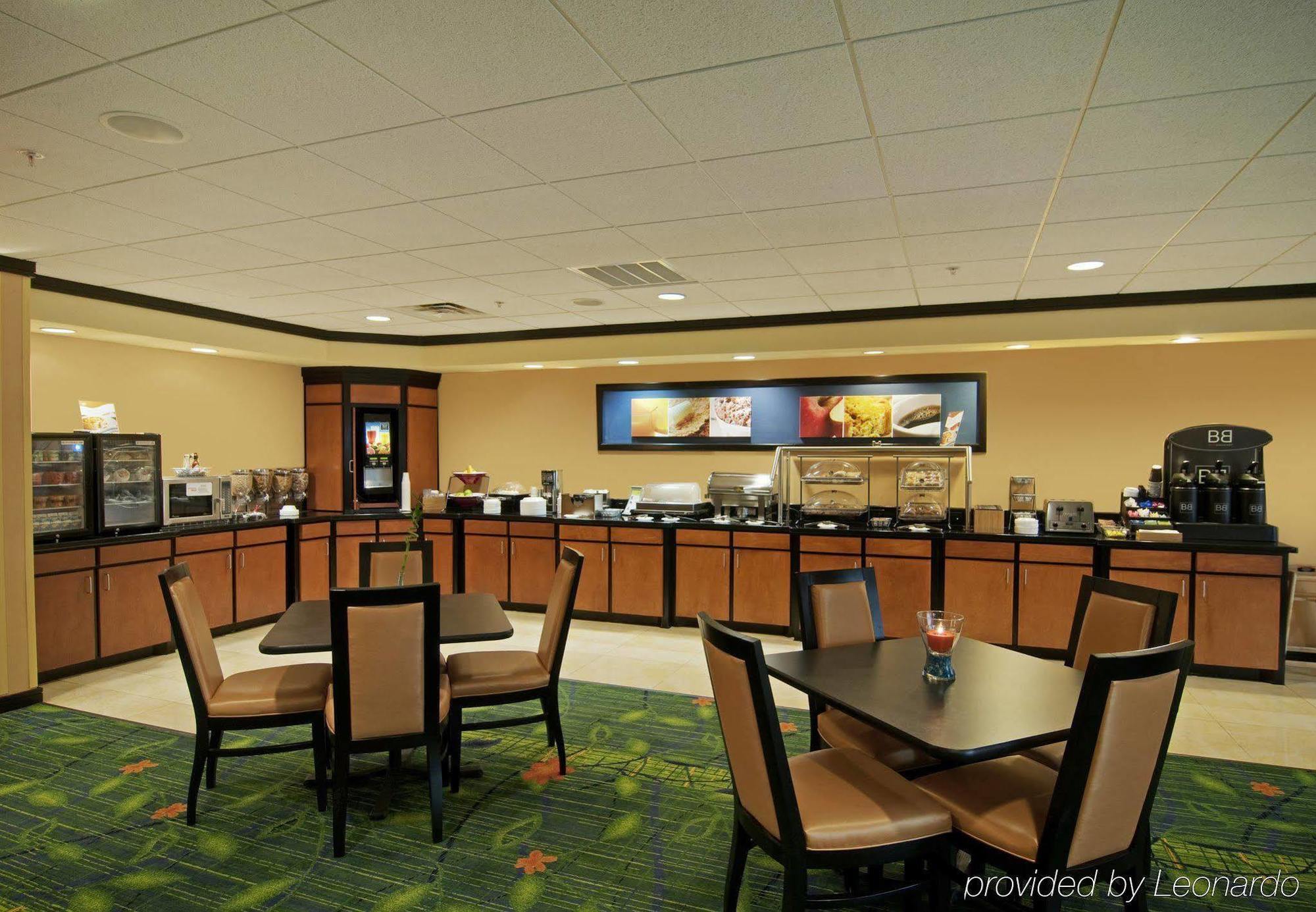 Fairfield Inn & Suites Houston Channelview Exterior photo